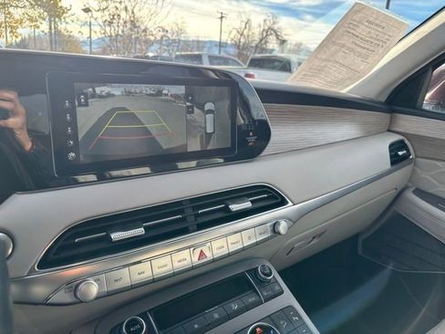 Used 2022 Hyundai Palisade Calligraphy image 24