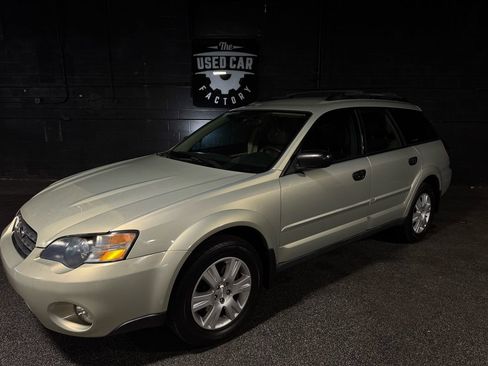 Used 2005 Subaru Outback 2.5i AWD/4WD image 1