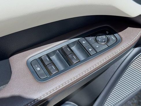 Used 2023 Lexus RX 350 FWD w/ Cold Area Package image 24