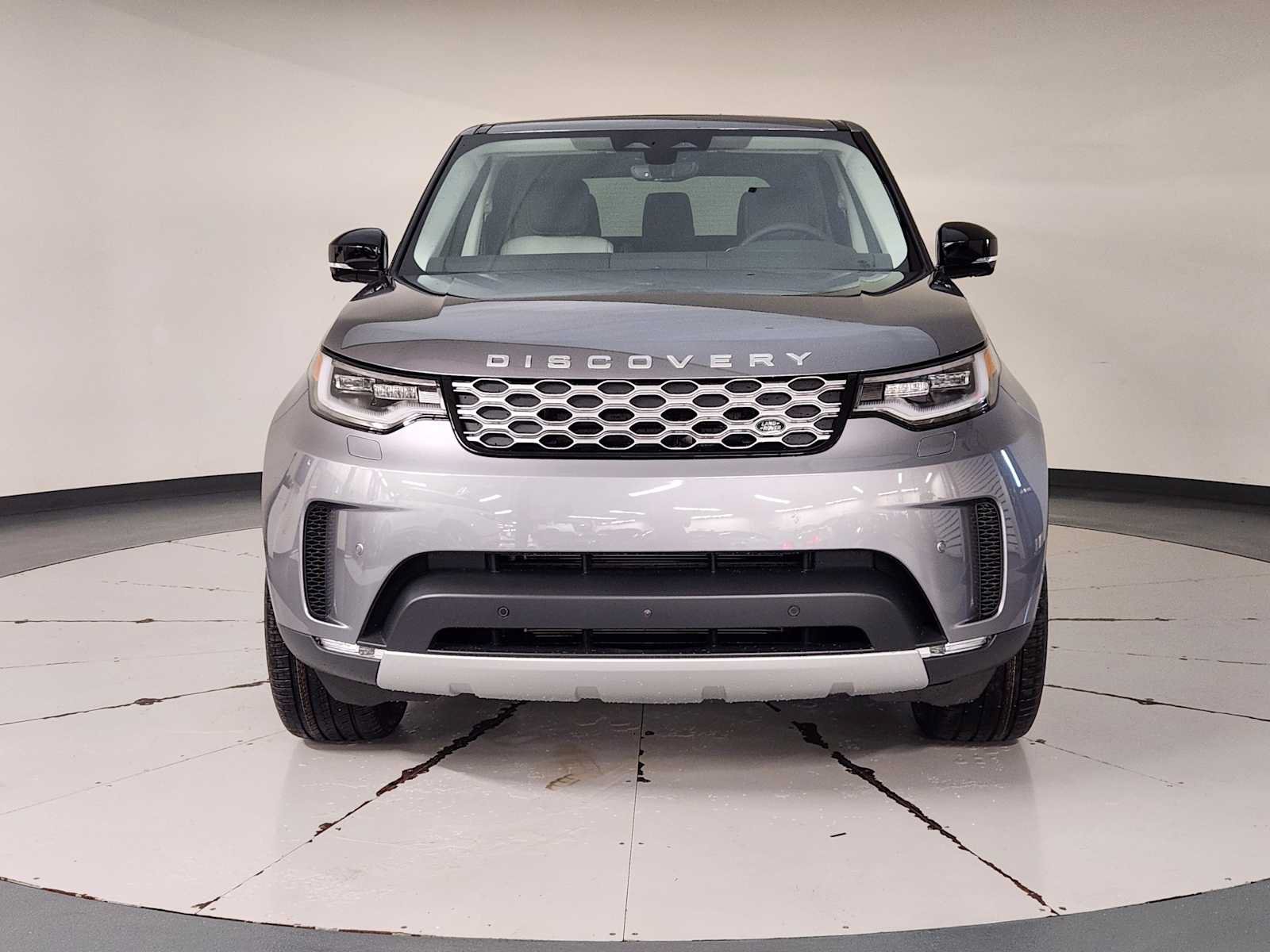 New 2026 Land Rover Discovery S AWD/4WD image 9