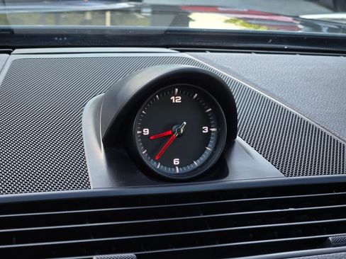 Used 2022 Porsche Panamera Platinum Edition image 34