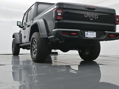 New 2025 Jeep Gladiator Rubicon w/ Convenience Group image 52