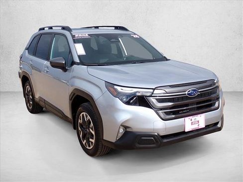 Used 2026 Subaru Forester Premium AWD/4WD image 6