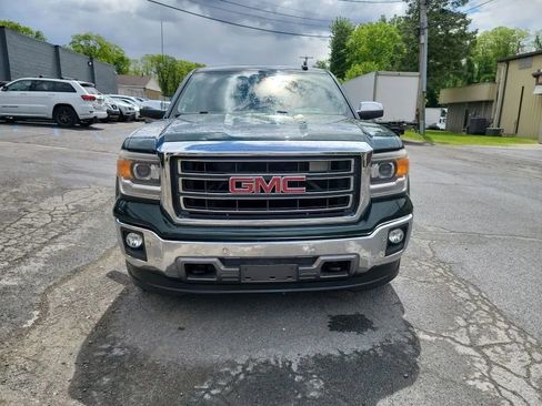 Used 2015 GMC Sierra 1500 SLT w/ SLT Crew Cab Value Package AWD/4WD image 2