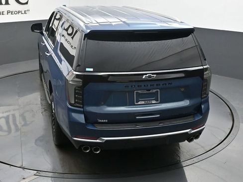 New 2025 Chevrolet Suburban Premier image 36