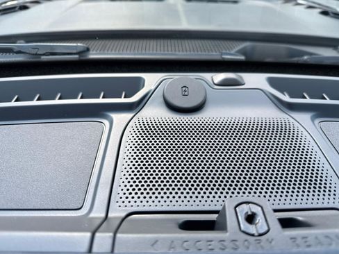 New 2025 Ford Bronco Raptor w/ Interior Carbon Fiber Pack AWD/4WD image 39