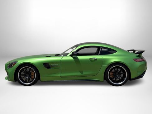 Used 2018 Mercedes-Benz AMG GT R image 6