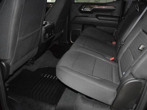 Used 2024 Chevrolet Silverado 1500 LT AWD/4WD image 41