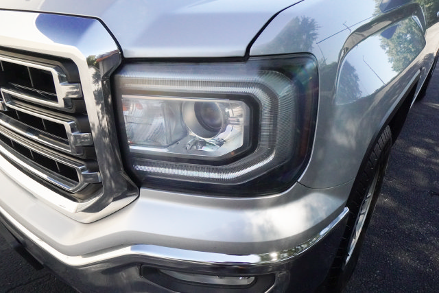 Used 2017 GMC Sierra 1500 SLE w/ SLE Value Package RWD image 32
