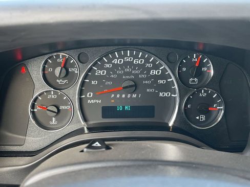 New 2025 GMC Savana 2500 Extended w/ Driver Convenience Package image 12