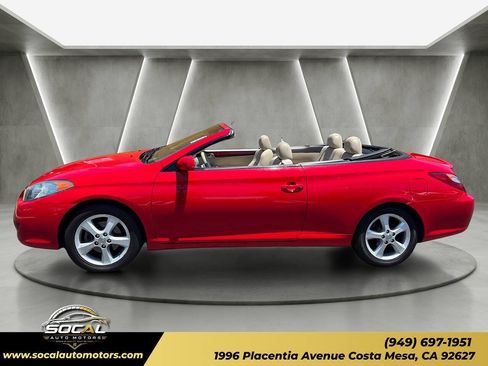 Used 2005 Toyota Solara SLE FWD image 2