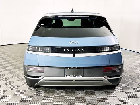 Used 2024 Hyundai Ioniq 5 SEL image 4