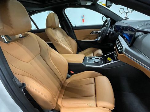 Used 2023 BMW 330i xDrive 330i xDrive w/ Convenience Package image 25