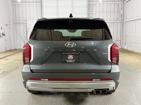 Used 2024 Hyundai Palisade Calligraphy image 10