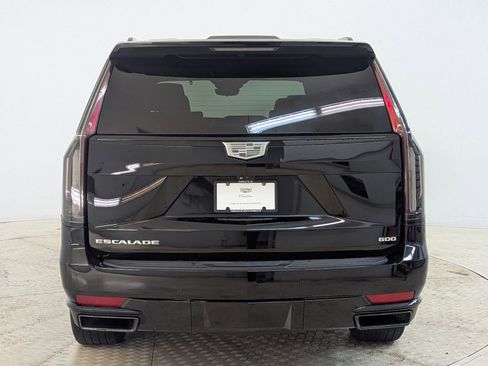 Used 2022 Cadillac Escalade Sport w/ Touring Package image 10