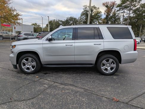 Used 2019 Chevrolet Tahoe LT image 7