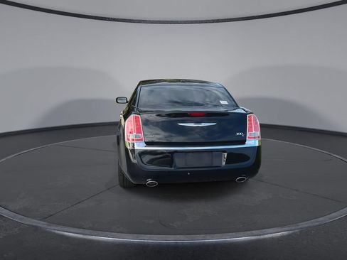 Used 2013 Chrysler 300 C w/ Light Group AWD/4WD image 7