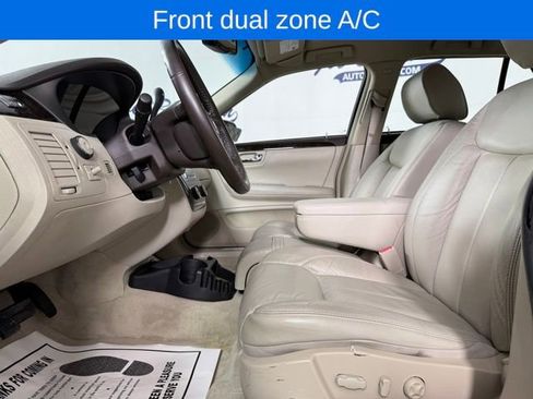 Used 2011 Cadillac DTS image 10