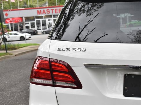 Used 2019 Mercedes-Benz GLE 400 4MATIC image 39
