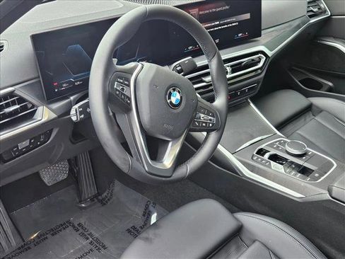 Used 2023 BMW 330i Sedan w/ Parking Assistance Package image 10