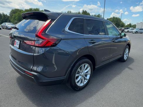 Certified 2025 Honda CR-V EX image 8