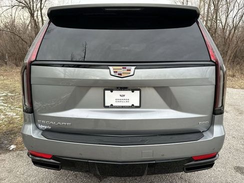 Certified 2024 Cadillac Escalade Sport w/ Touring Package image 31