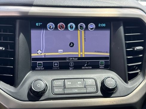 Used 2019 GMC Acadia Denali w/ Technology Package AWD/4WD image 31