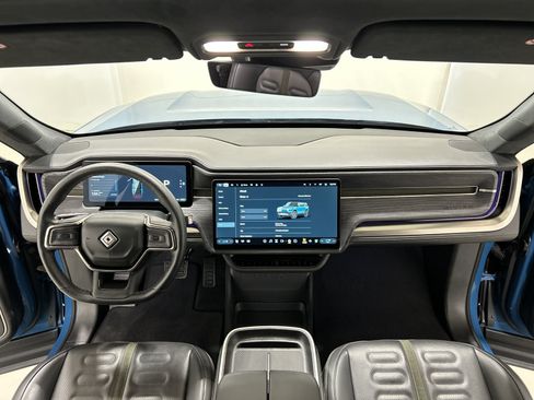 Used 2025 Rivian R1S Adventure AWD/4WD image 26