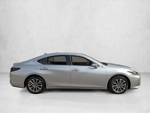 Used 2024 Lexus ES 350 w/ Accessory Package (Z1) FWD image 4