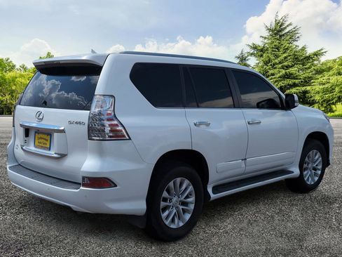 Used 2015 Lexus GX 460 w/ Premium Package image 7