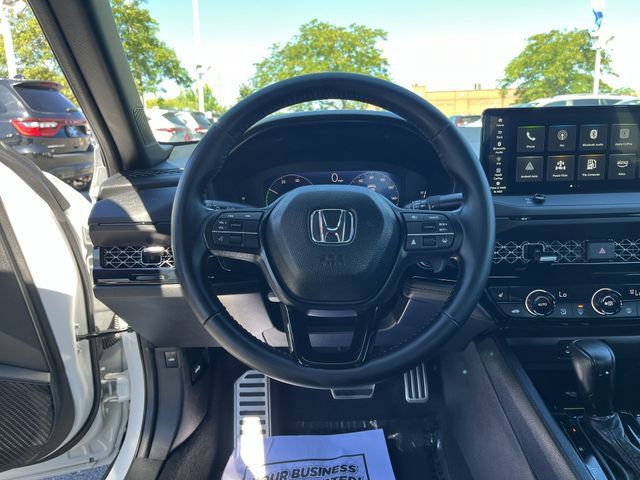 Used 2025 Honda Accord Sport image 13