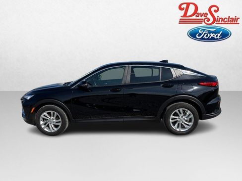 Used 2024 Buick Envista Preferred w/ Convenience I Package FWD image 10