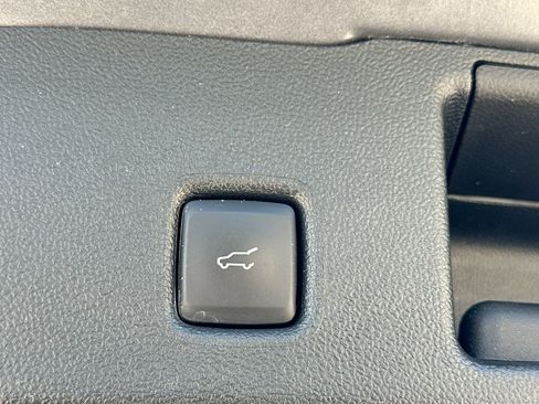 Used 2024 Ford Escape Active image 21