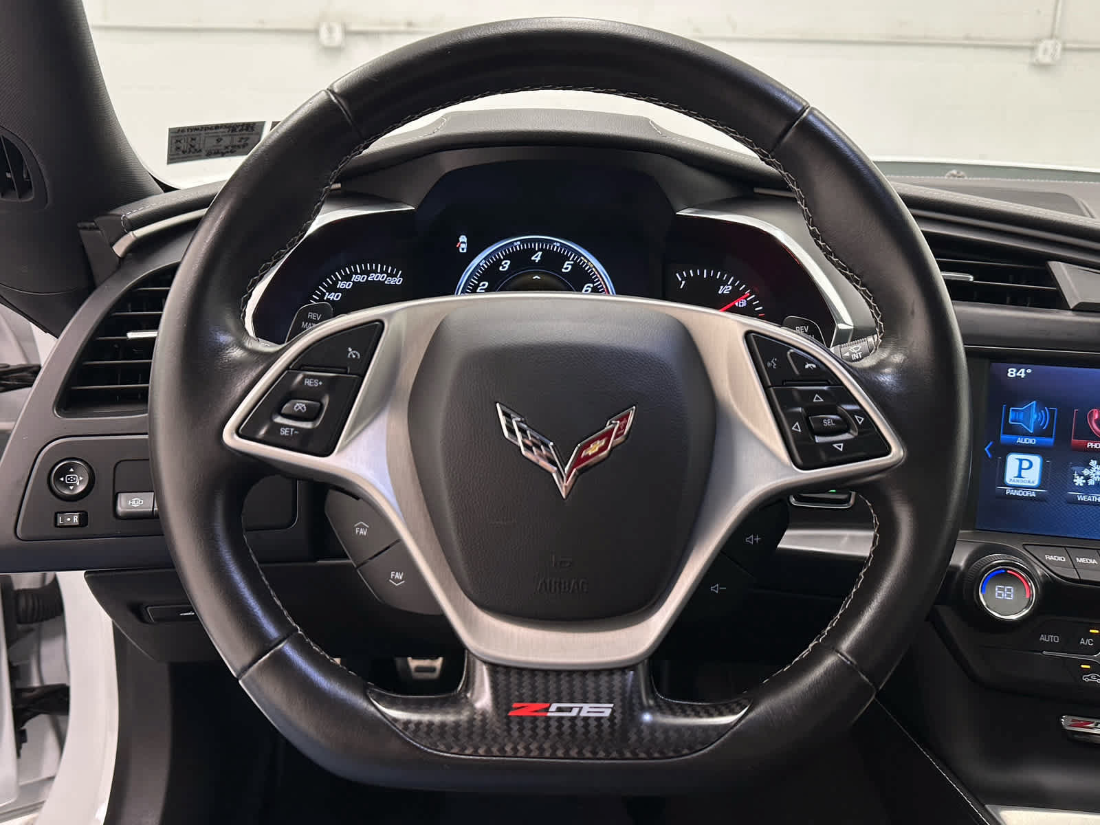 Used 2015 Chevrolet Corvette Z06 RWD image 18
