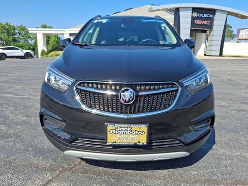 Used 2022 Buick Encore Preferred w/ Safety Package AWD/4WD image 2
