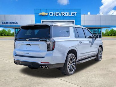 New 2026 Chevrolet Suburban High Country w/ Sun And Tow Package