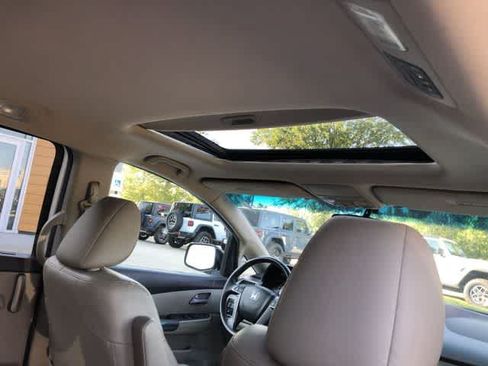 Used 2012 Honda Odyssey EX-L image 19