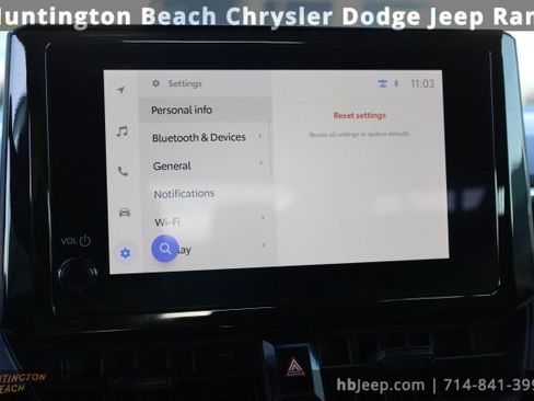 Used 2025 Toyota Corolla SE image 24