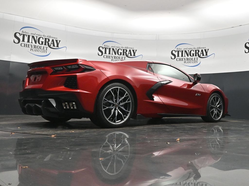Used 2023 Chevrolet Corvette Stingray Convertible RWD image 32