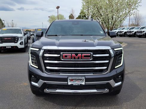 New 2026 GMC Yukon XL Elevation w/ Elevation Premium Package AWD/4WD image 5