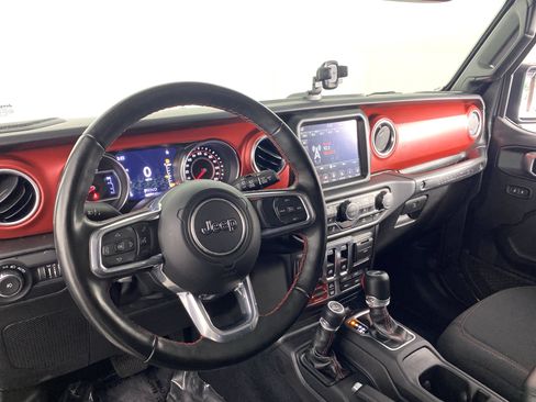 Used 2022 Jeep Wrangler Rubicon w/ Cold Weather Group AWD/4WD image 19