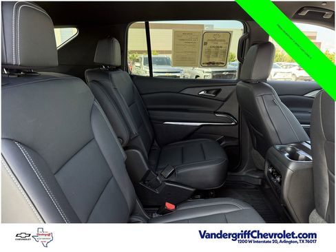 Used 2024 Chevrolet Traverse LT w/ LPO, Floor Liner Package FWD image 24