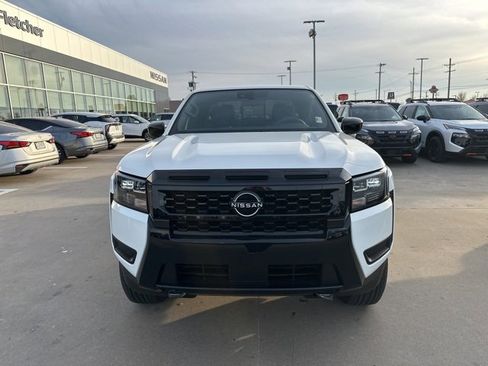 New 2026 Nissan Frontier SV w/ SV Convenience Package image 2
