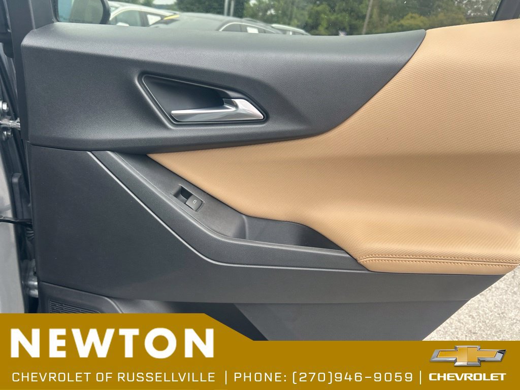 New 2027 Chevrolet Equinox ACTIV w/ Convenience Package III FWD image 30