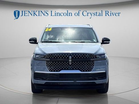 New 2026 Lincoln Navigator Premiere AWD/4WD image 14