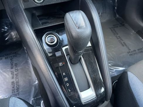 Used 2023 Nissan Versa SV image 21