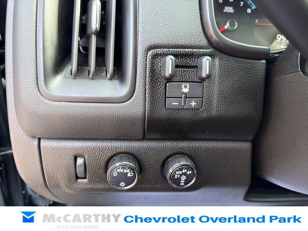 Used 2022 Chevrolet Colorado ZR2 AWD/4WD image 19