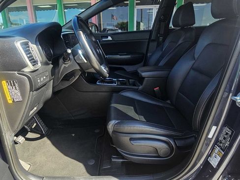 Used 2020 Kia Sportage S FWD image 14