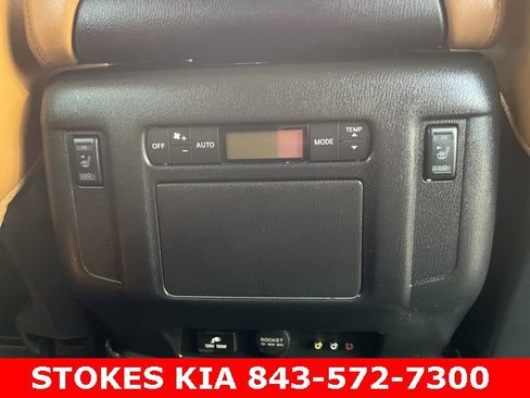 Used 2017 Nissan Armada Platinum w/ Captain Seat Package image 33