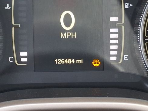 Used 2015 Jeep Cherokee Latitude AWD/4WD image 20